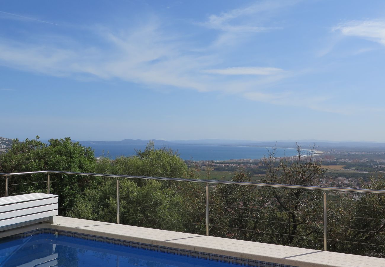 Appartement à Rosas / Roses - Ref. Cad07 Appartement à Rosas / Roses - Ref. Cad07